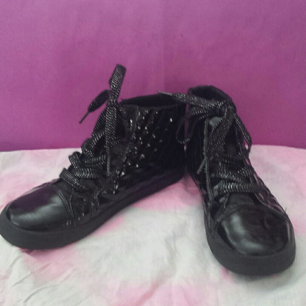 Girls Hightops